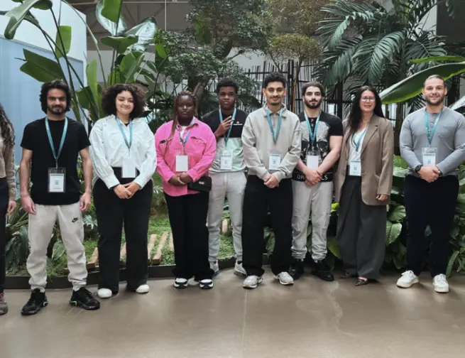 Young participants visiting Telenco facilities as part of the Passe Décisive programme with Sport dans la Ville